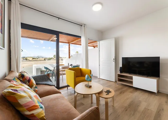 Brisas De * La Oliva