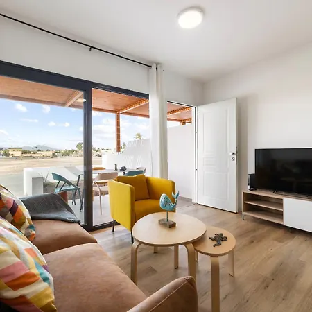 Brisas De * La Oliva